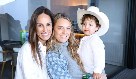  Gloria Leal, Priscila González y Lorenzo Enríquez.