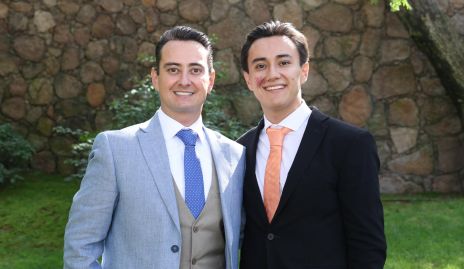  Alejandro Parra y Juan Pablo Parra.