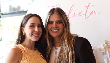  Ana Gaby Ibarra y Regina Solana.