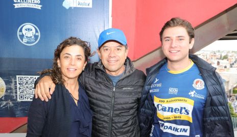  Martha Lasso de la Vega, David y David Martínez.