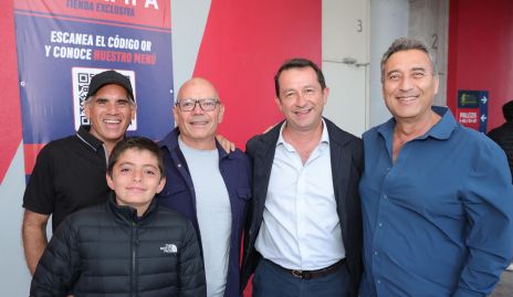  Enrique Navarro, Bernardo Meade, Bernardo Meade, Alfonso Leal y Felipe Robledo.