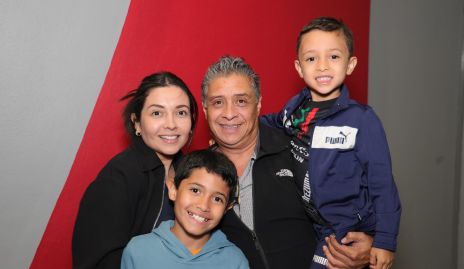  Fabiola Galván, Gustavo Ayala, Pedro y Gustavo Ayala.