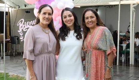  Rocío López, Jimena López y Martha López.