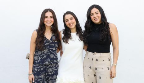  Pamela Castro, Jimena López y Fernanda Castro.