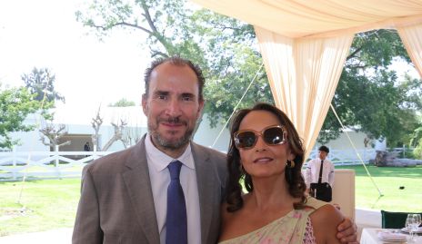  Luis Nava y Cristi Villalobos.