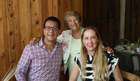  Gerardo Gonzales, Ernestina Pedroza e Isabel Gouerec.