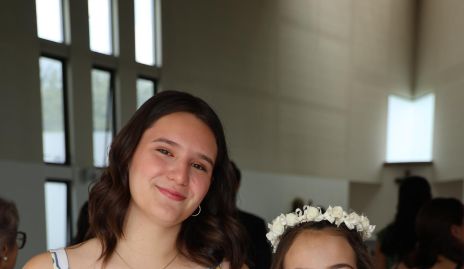  Carola Quintanar y Romina Pedroza.