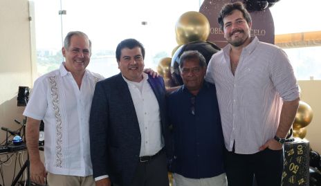  Rafael Ortiz, Roberto Aguilar, Rafael Ortiz y Jorge Vázquez.