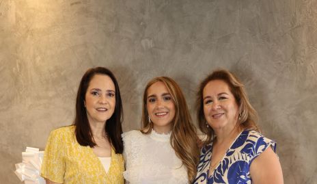  Graciela López, Gisell Villaseñor e Irma Flores.