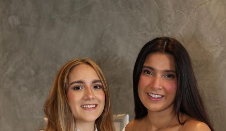  Gisell Villaseñor y Abigail Alarcón.