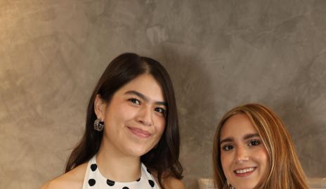  Claudia Martínez y Gisell Villaseñor.