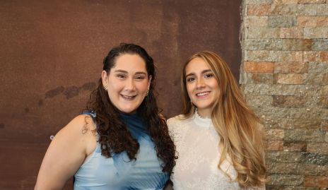  Carla Rousset y Gisell Villaseñor.