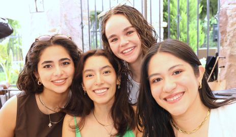  Yamel Cano, Paola Castanedo, Josefina Valle y Montse Rubín.