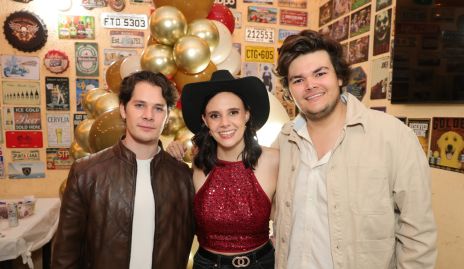  Roberto Canseco, Marcela Michel y Santiago Martínez.