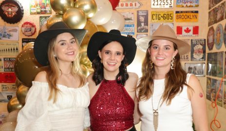  Nicté Ponce, Marcela Michel y Marisa Michel.