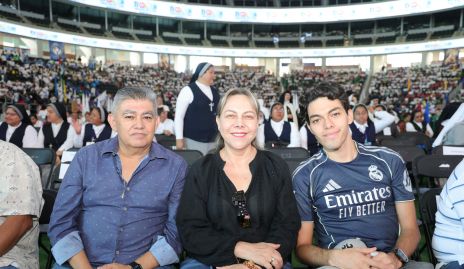  David Hernández, Sara Rocha y Josué Emiliano Hernández.