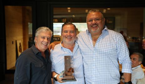  Jorge Gómez, Rodrigo Gómez y Francisco Armendáriz.