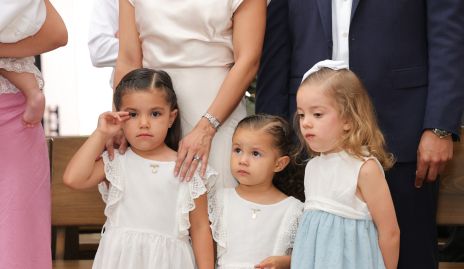  Emilia, Javiera y Lucía.
