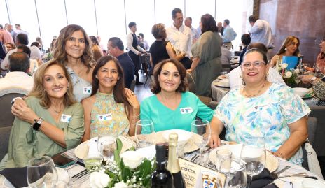  Rocío Velez, Rosy Álvarez, Lucía de Ávila, Adriana González y Maite Torrescano.