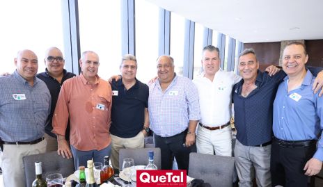  José Ángel Morales, Armando Rentería, Rodolfo Treviño, Alejandro Navarro, Humberto, Poncho Anaya, Felipe Robledo y José Manuel Guerra.