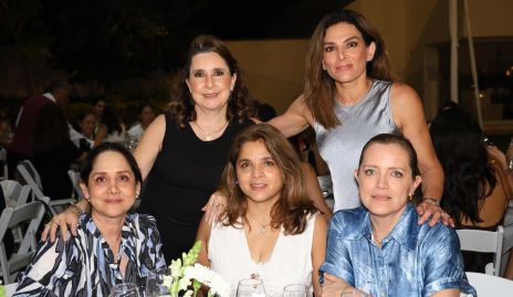  Marisol Hernández, Fabiola Valdés, Majo Sánchez, Sara Berrones y Georgina Saavedra.