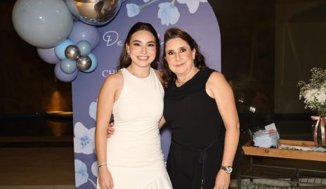 Daniela González y Marisol Hernández.