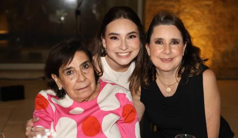  Gelina Hernández, Daniela González y Marisol Hernández.