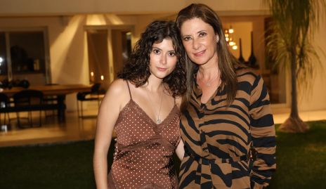  Regina y Margarita de los Santos.