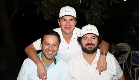  Joselo Plougues, Erick Liss y Gabriel Rosales.