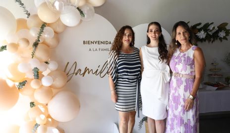  Laura Hallal, Yamilé Fontes y Carola Guerra.