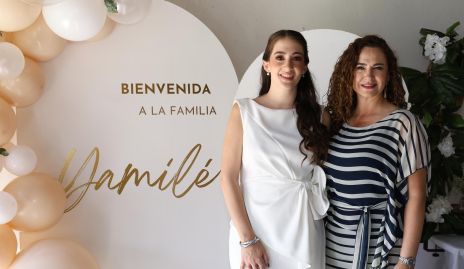  Yamilé Fontes y Laura Hallal.