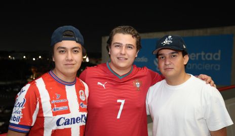  Joaquín Hernández, Juan Pablo Valle y Santiago de Alba.