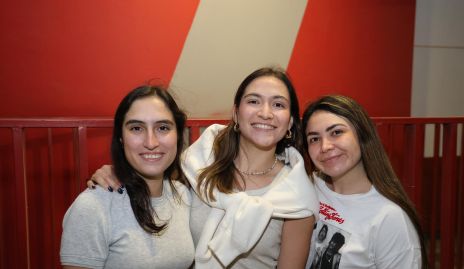  Andrea, Paty y Cindy.