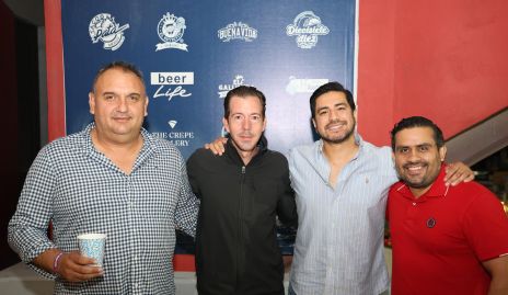  Marcos Suárez, Carlos Bowe, Hugo Olvera y Braulio Jaramillo.