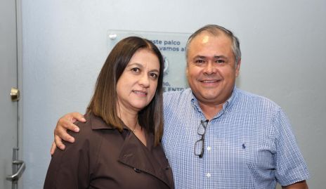  Martha Álvarez y Juan Carlos Banda.