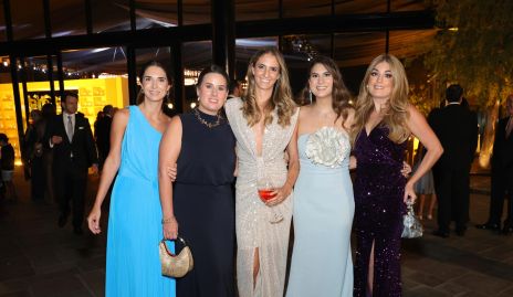  Marina Jourdain, Isa López, Guille Cortina, Lu Castelo y Silvana Zendejas.