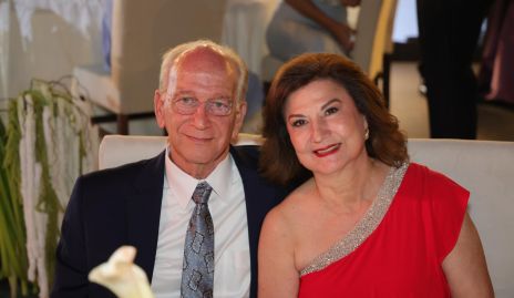  Alfonso Lugo y Josefina Grijalva.