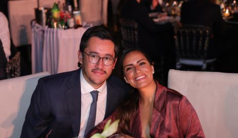  Alejandro Chavira y Fernanda Méndez.