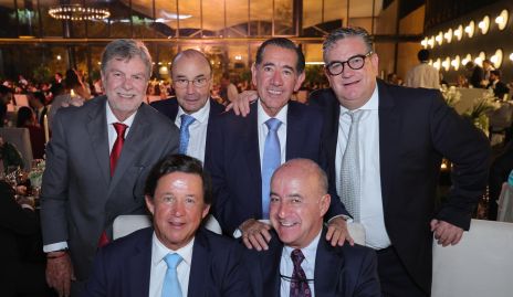 Juan Carlos Valladares, Fernando López, Félix Bocard, Jacobo Payán, Chato López y Rafael Olmos.