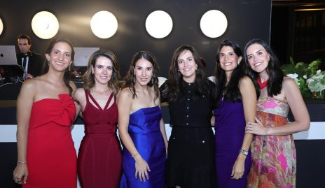  Maritere Torres, Anna Lorca, Ceci Castelo, Magda Foyo, Ale Torres y Daniela Pérez.