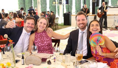  Carlos, Laura, Armando y Carlota.