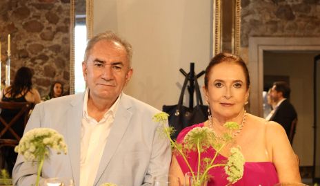 José Guillermo Rodríguez Alonso y Elia Irene Alcalde Rodríguez.