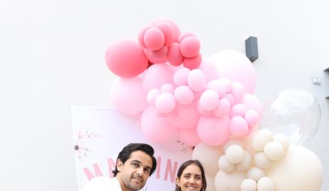  Ernesto Zárate y Cristina Rivero con su hija Martina.