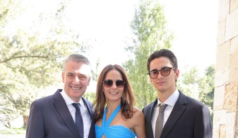  Alberto Ayala, Gloria Medina y Patricio Ayala.