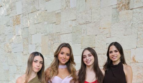  Mafer, Vale, Maite Jiménez y Mariana Barrrón.