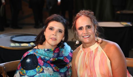  Paty Valadés y Alejandra Treviño.