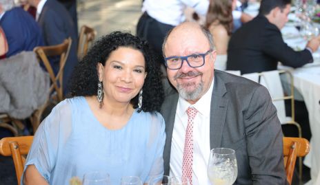  Gaby Becerra y Dionisio Somohano.