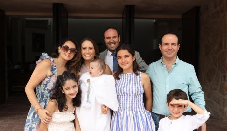 Marcela Zapata, Fátima Castro, Mauricio Zapata,  Alan Ávila, Ana Paula Ávila, Mauricio Zapata, Marcela Ávila y Alejandro  Ávila.