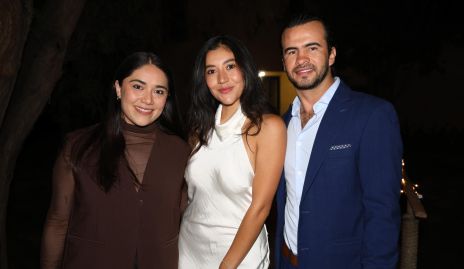  Fernanda Granados, Mariana Almendárez y Arturo Aranda.