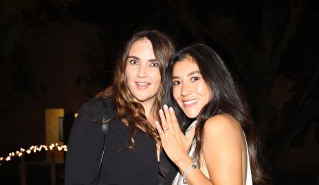  Andrea Rosell y Mariana Almendárez.